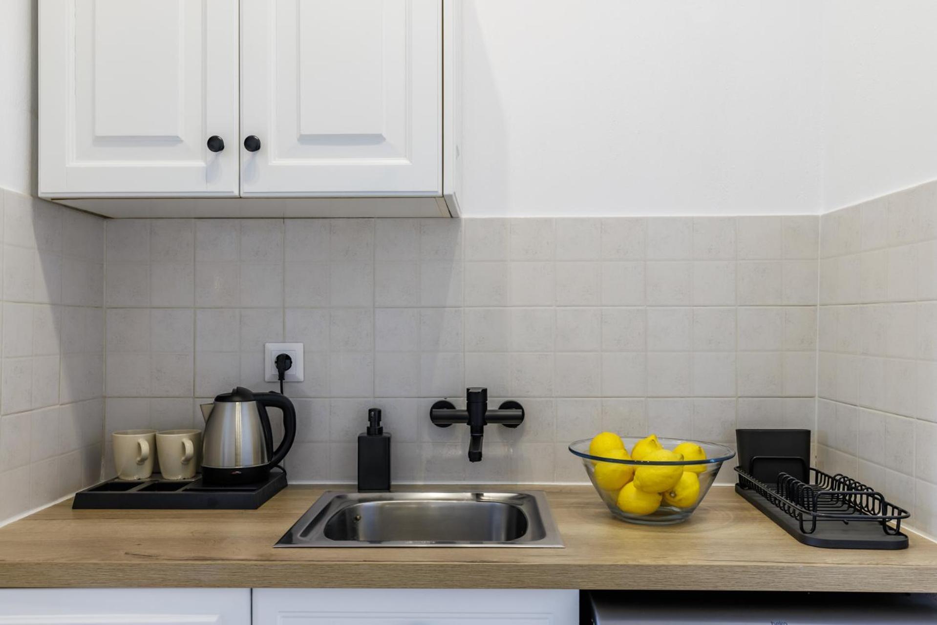 Ourania Studios & Apartments سكوبيلوس تاون المظهر الخارجي الصورة