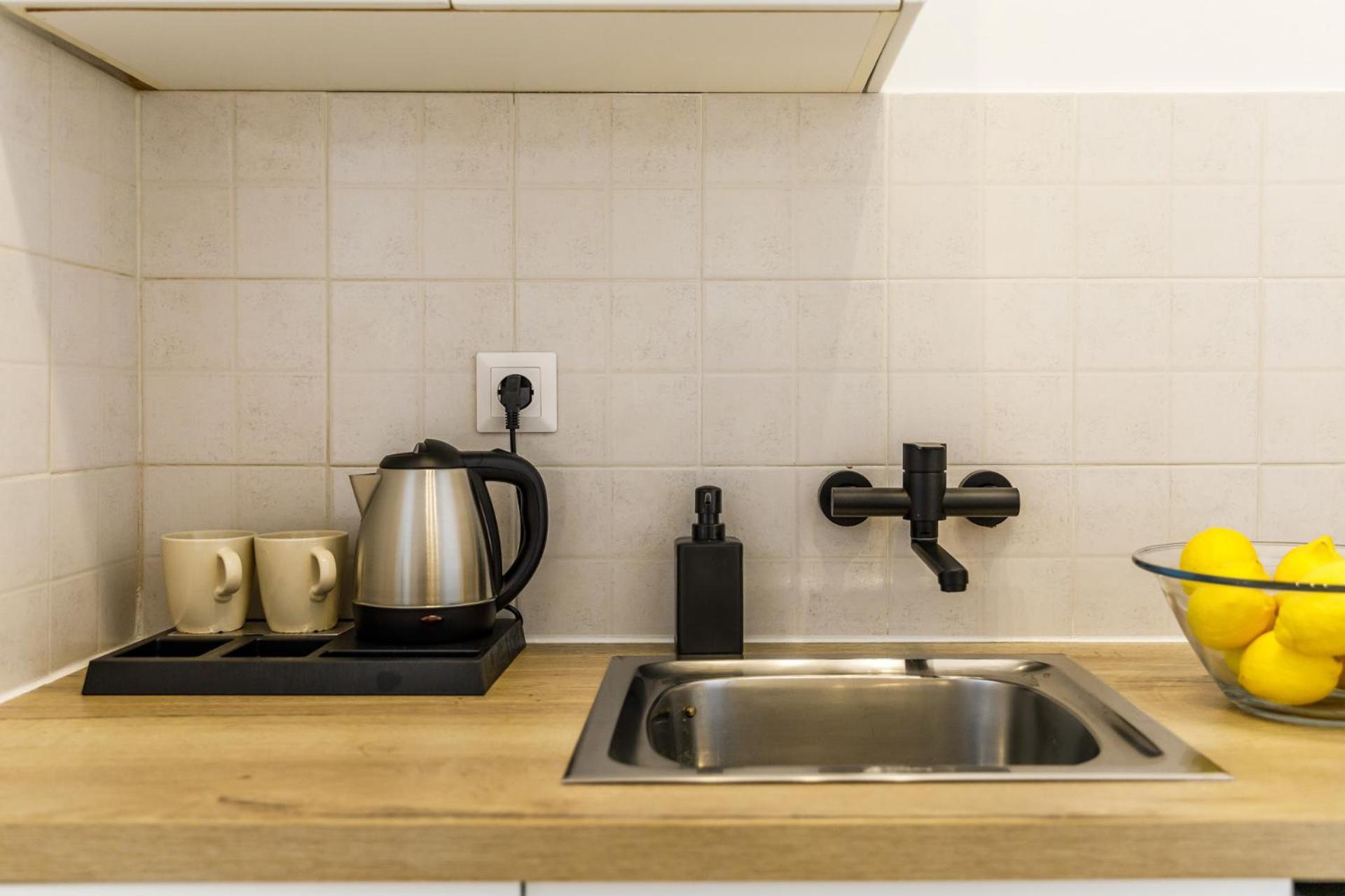 Ourania Studios & Apartments سكوبيلوس تاون المظهر الخارجي الصورة